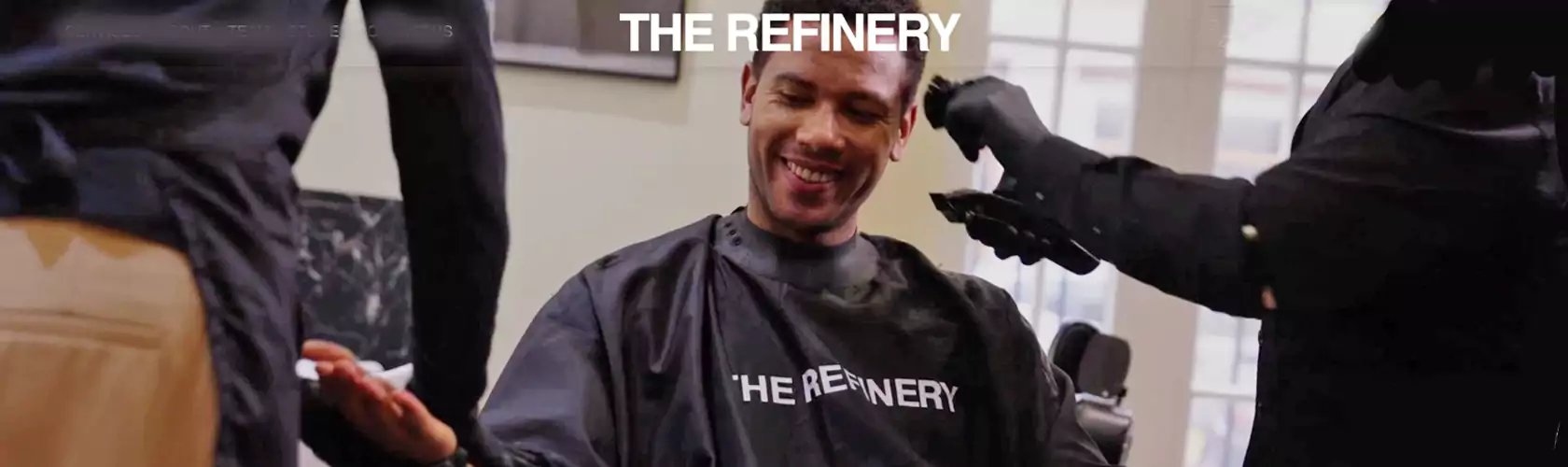 Full-width middle photo